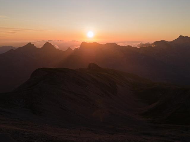 Ete_Paysages_Coucher-de-soleil-depuis-le-Pierra-©OT-Le-Devoluy-20-07-2021-9.jpg