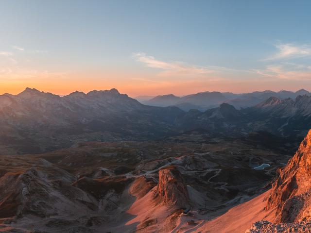 Couché de soleil depuis le Plateau de Bure dans Le Dévoluy - Hautes Alpes