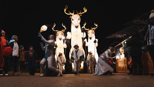 Hiver Ambiance Stations Deambulation Noel Ot Le Devoluy 28 12 2022 17